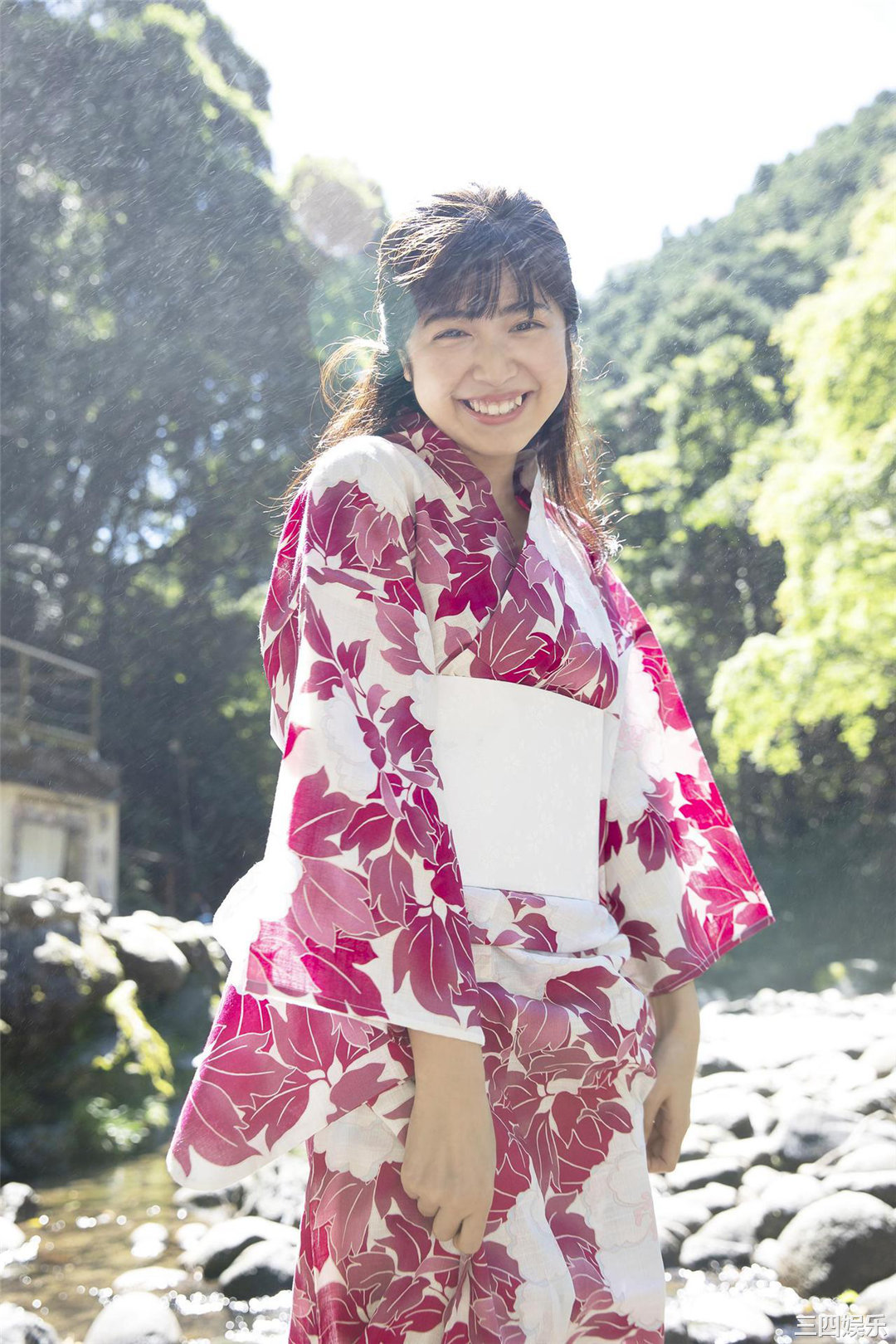 吉田莉樱写真集《Clear》高清全本