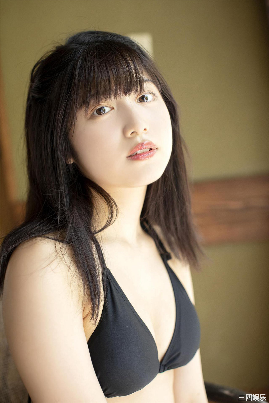 吉田莉樱写真集《Clear》高清全本