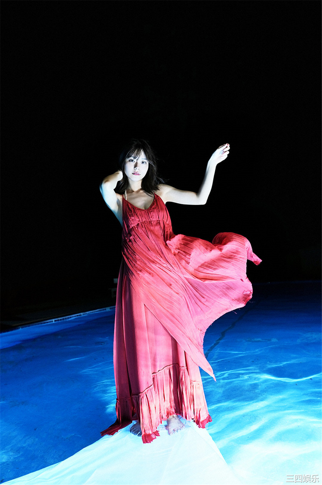 浅仓唯写真集《[WPB-net]  かわいいの神様》高清全本