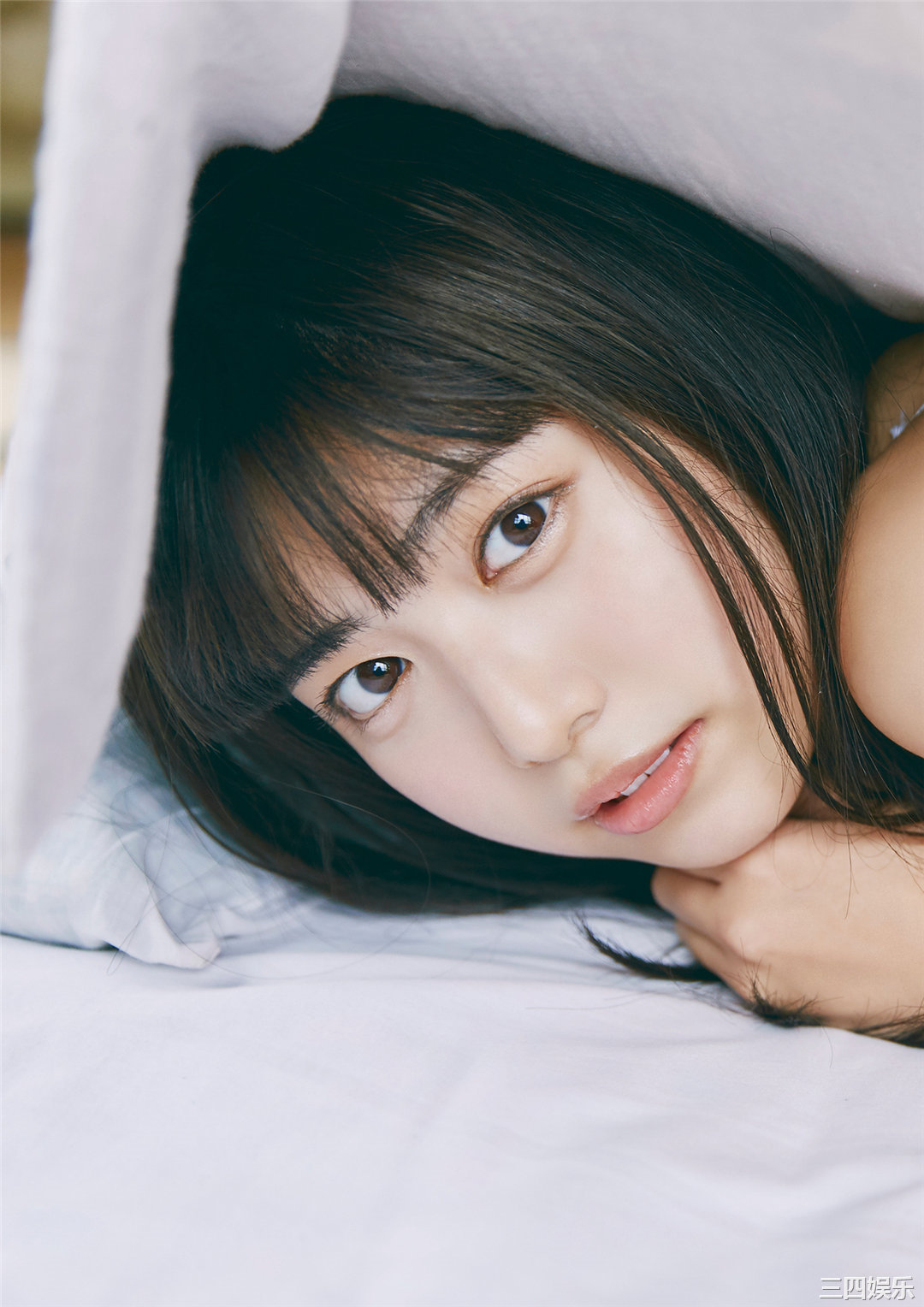 吉田莉樱写真集《気づいたら、恋。》高清全本