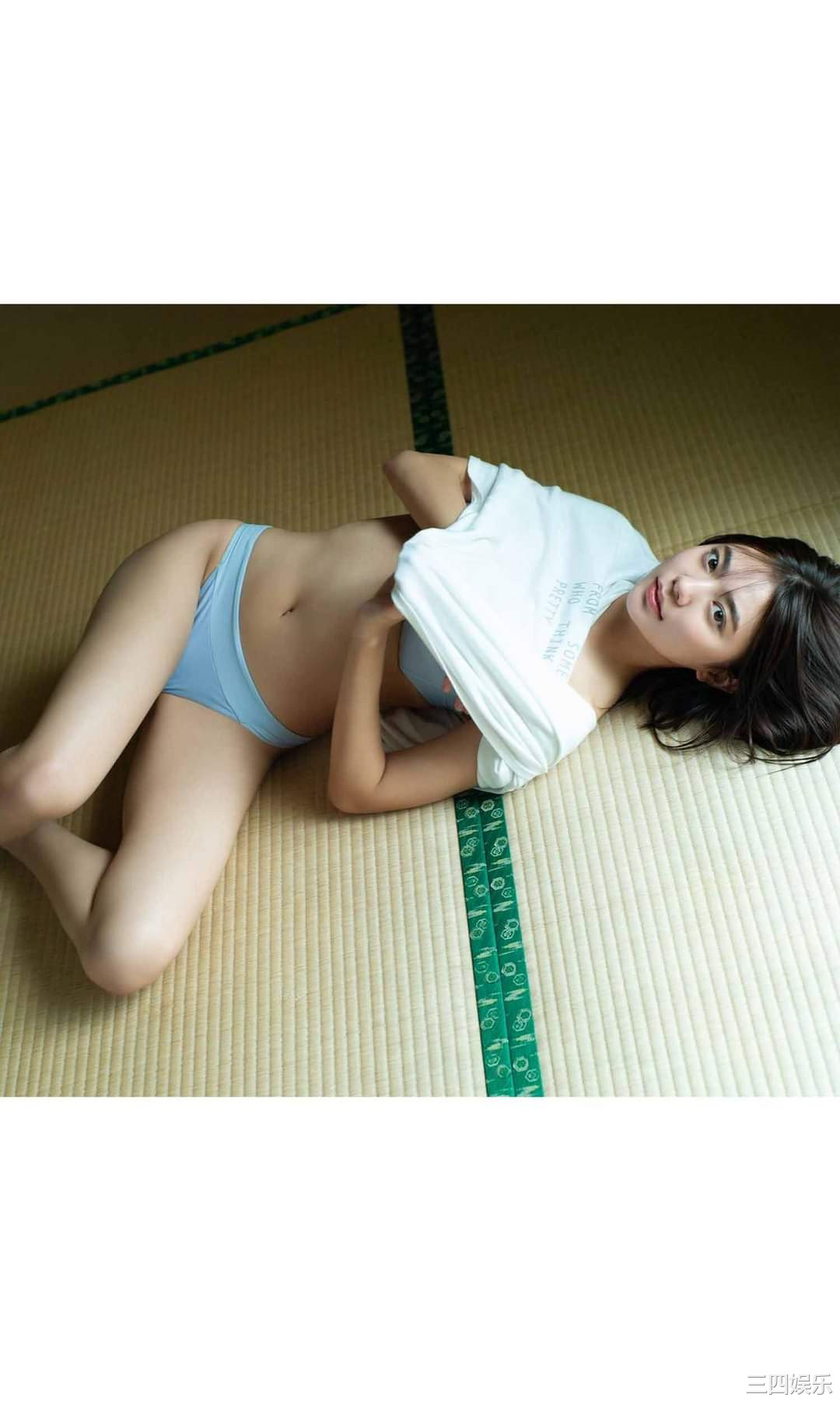 川津明日香写真集《高く、美しく。》普清全本