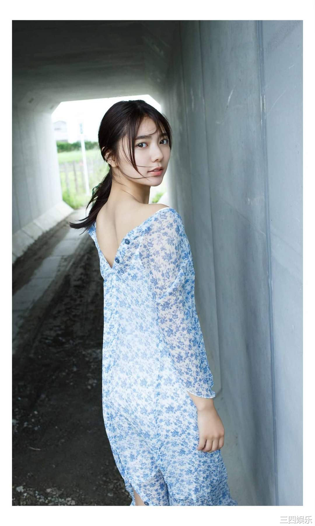 川津明日香写真集《高く、美しく。》普清全本