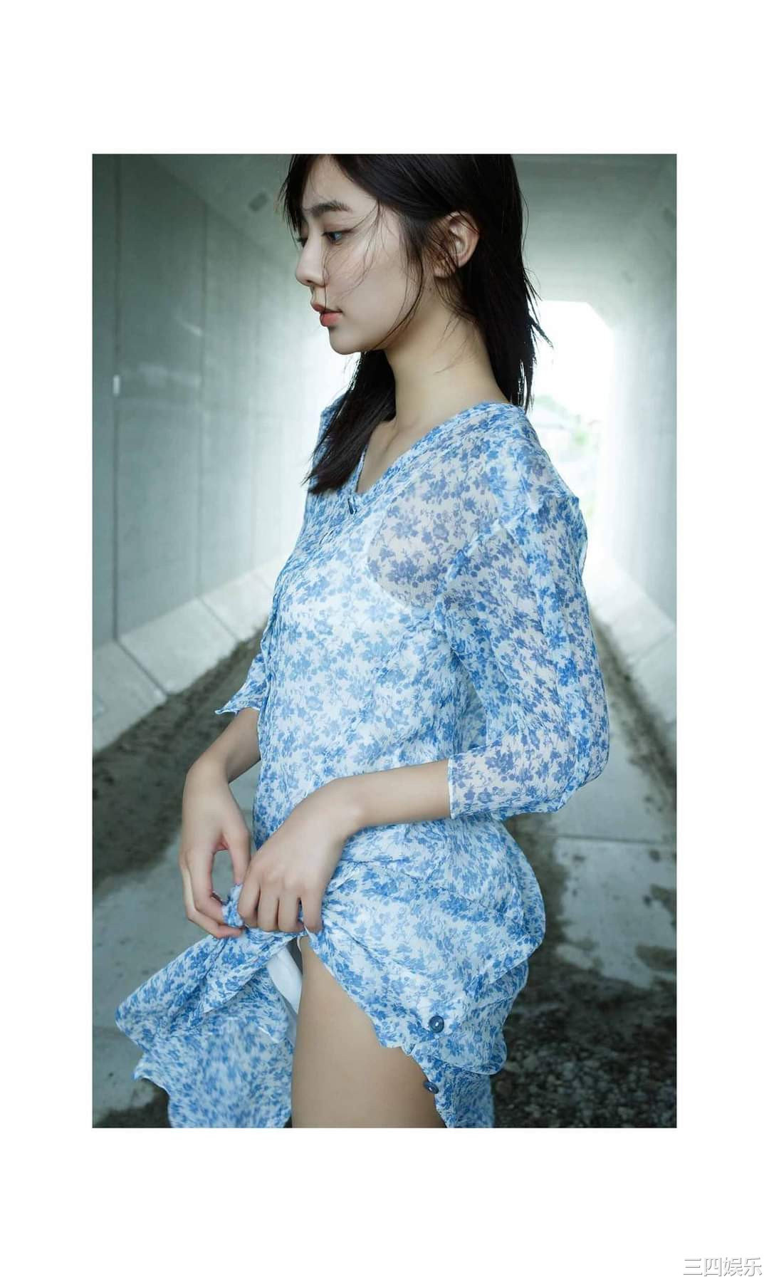 川津明日香写真集《高く、美しく。》普清全本