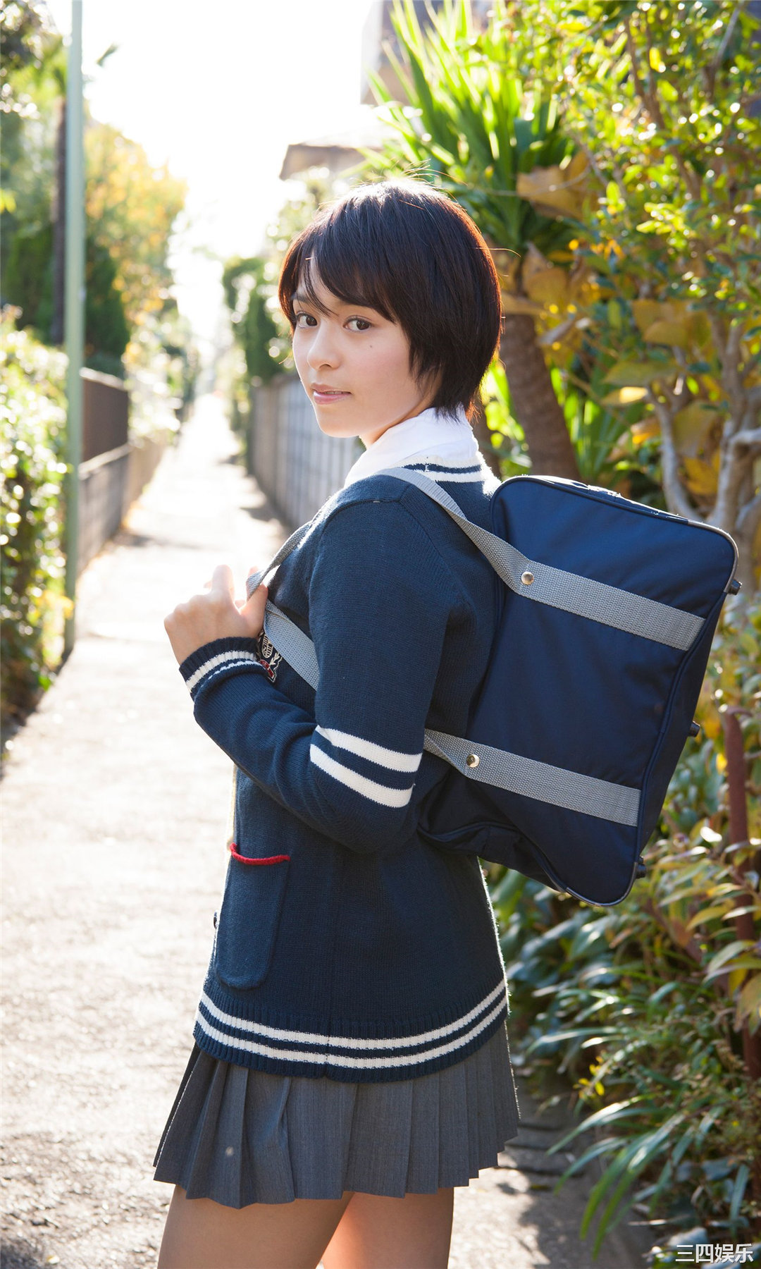 大泽光写真集《美少女みーつけたっ!!》高清全本