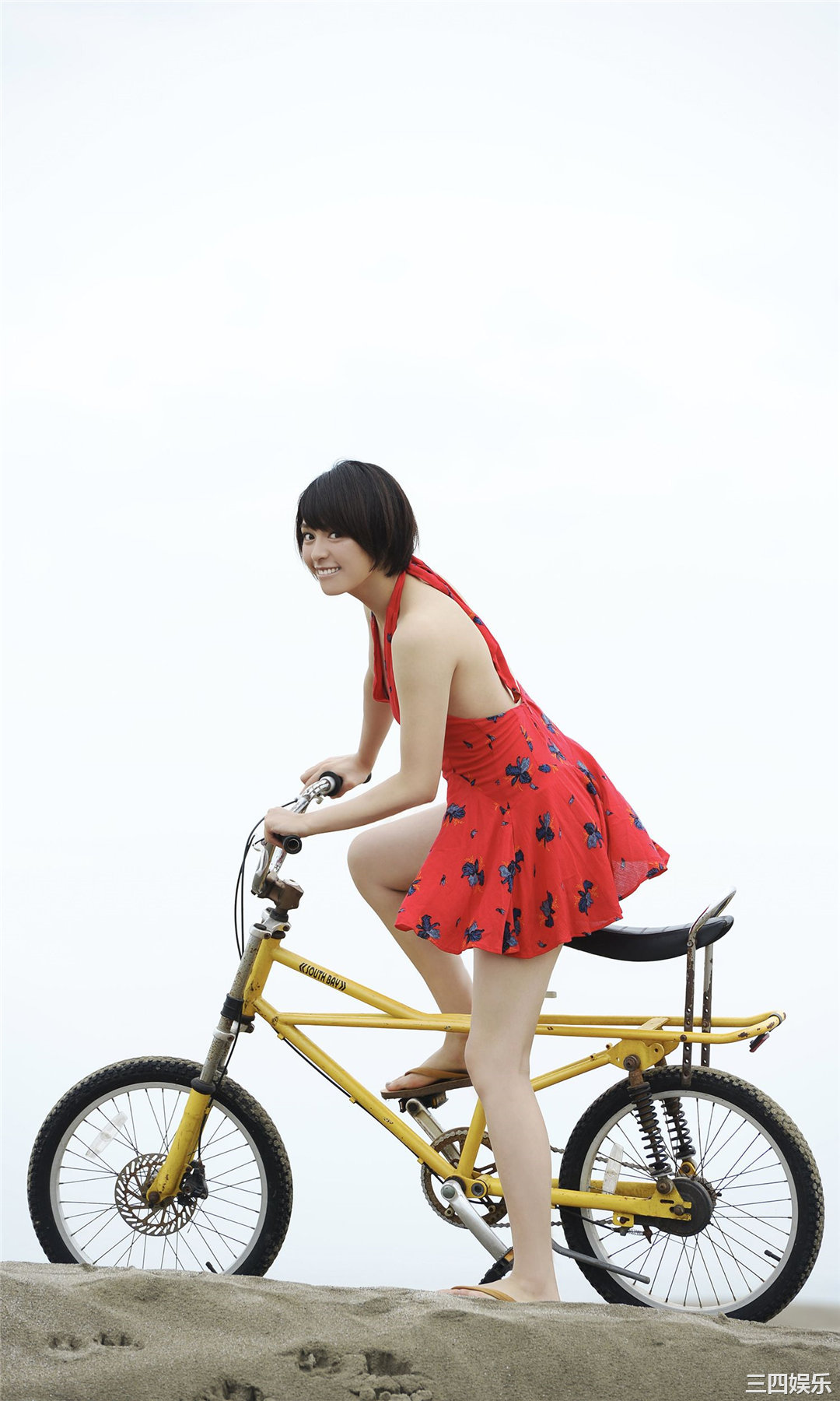 水崎绫女写真集《恋慕る》普清全本