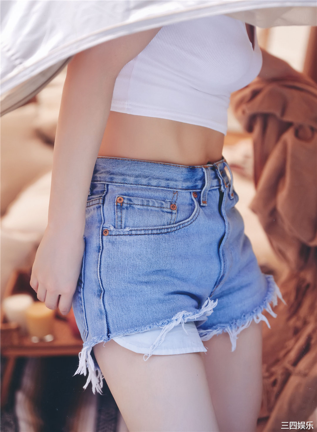 吉冈里帆写真集《里帆採取》高清全本