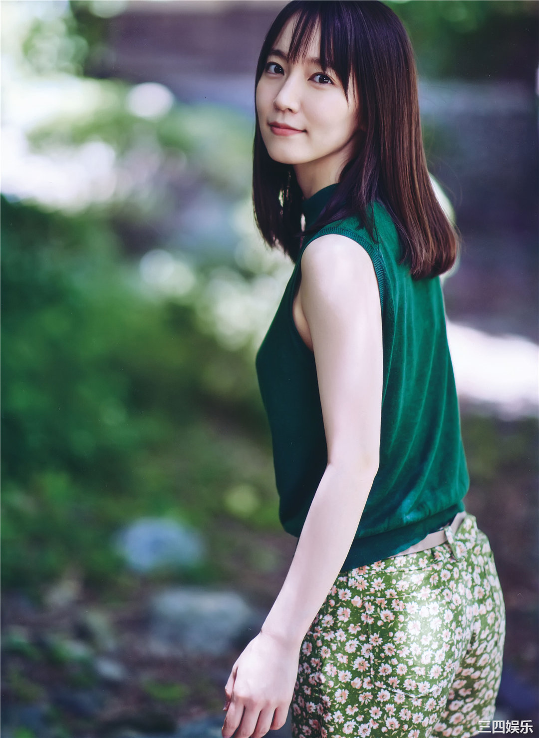 吉冈里帆写真集《里帆採取》高清全本