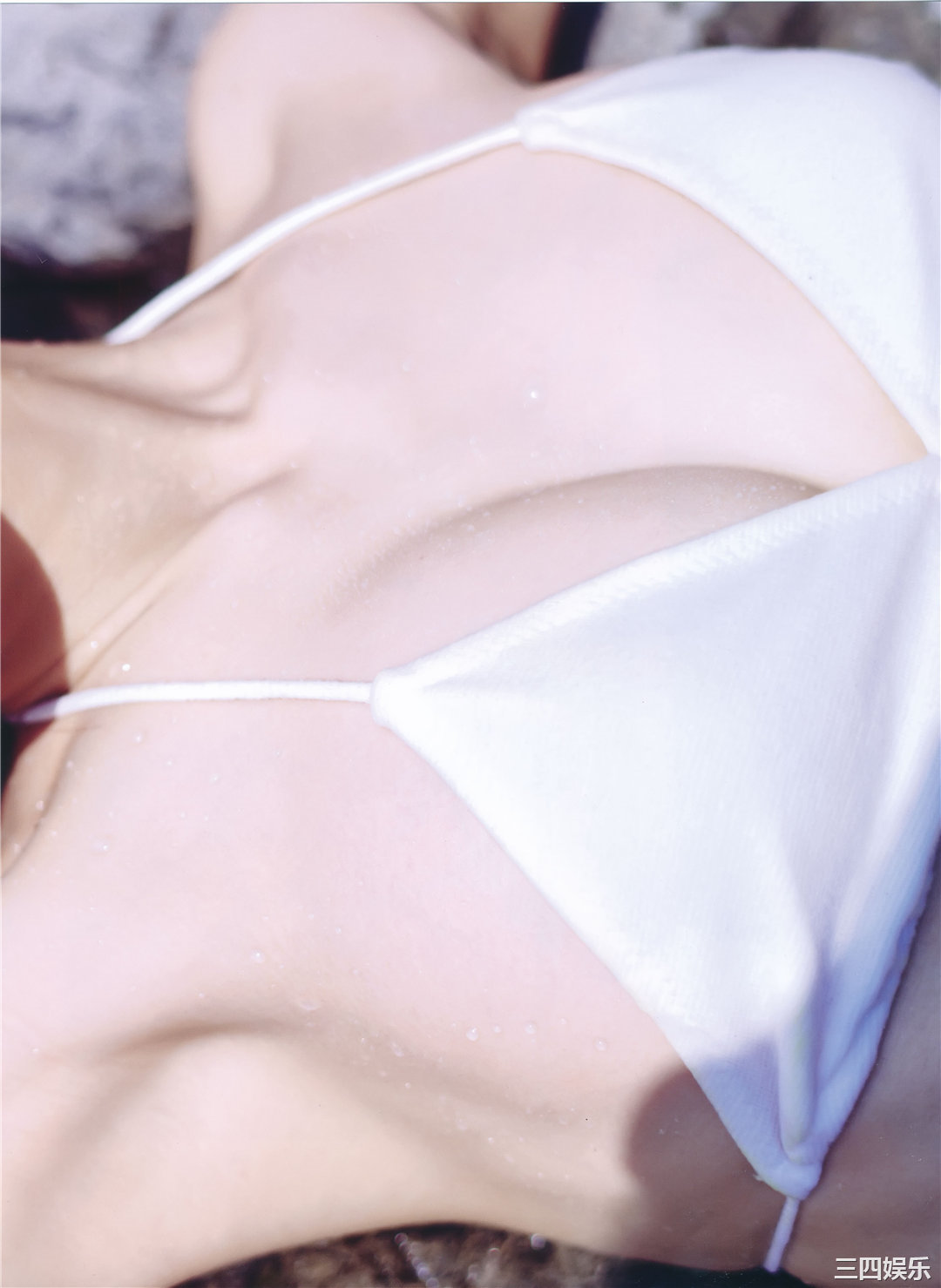 吉冈里帆写真集《里帆採取》高清全本