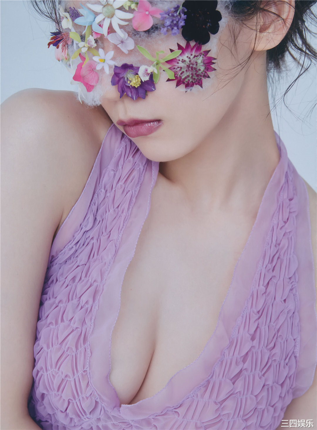 吉冈里帆写真集《里帆採取》高清全本