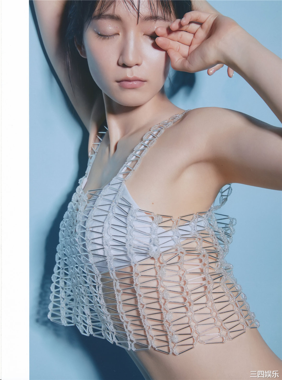 吉冈里帆写真集《里帆採取》高清全本