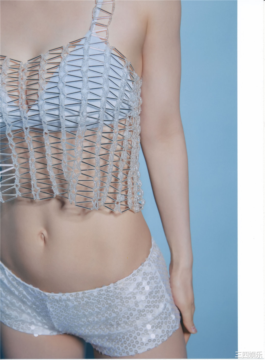 吉冈里帆写真集《里帆採取》高清全本