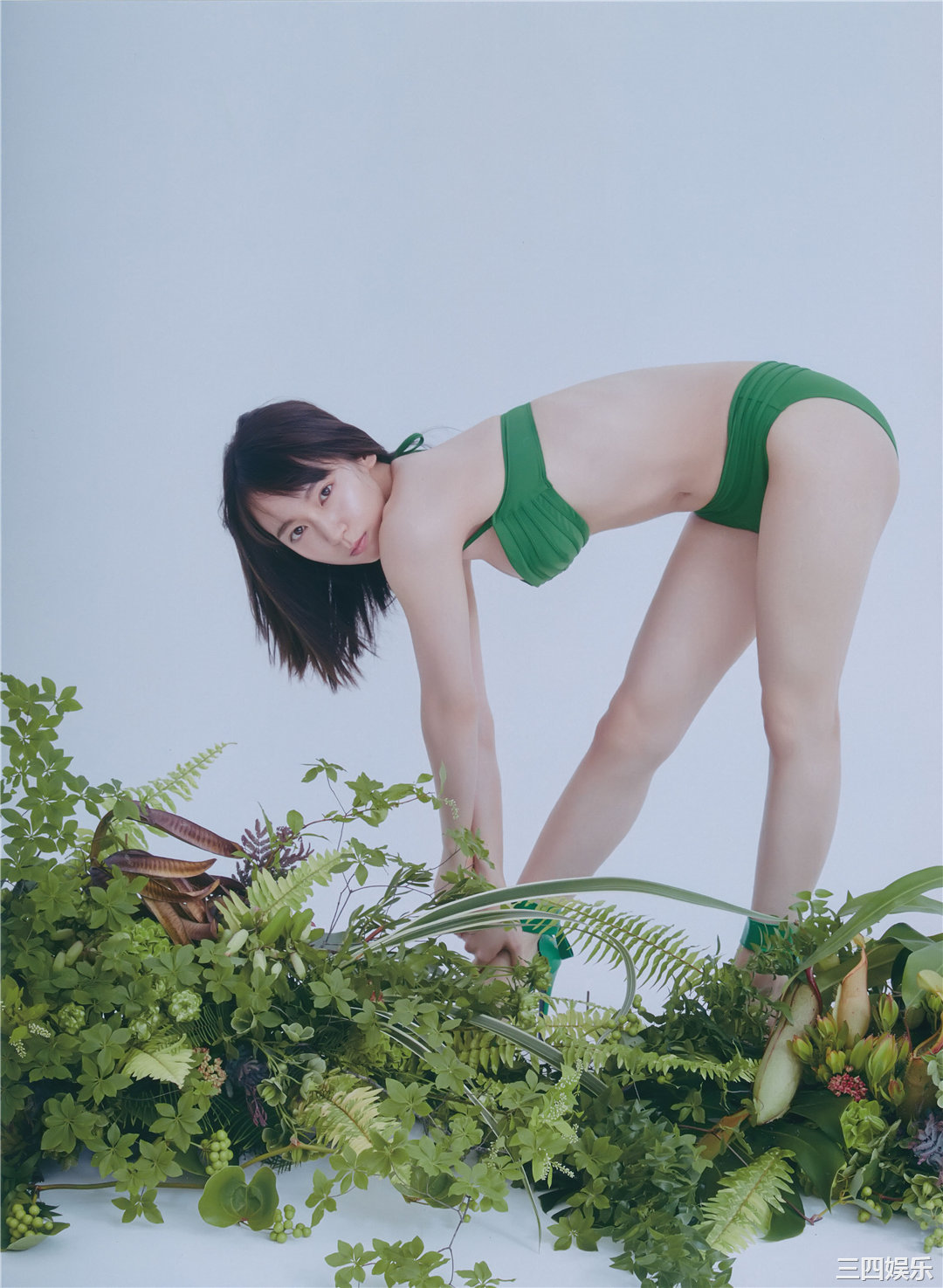 吉冈里帆写真集《里帆採取》高清全本