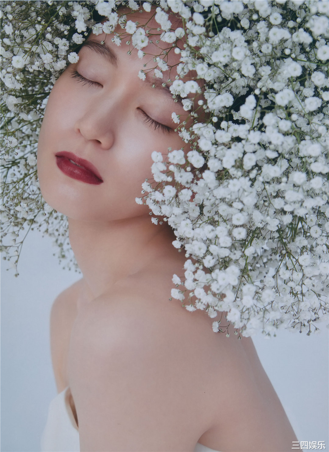 吉冈里帆写真集《里帆採取》高清全本