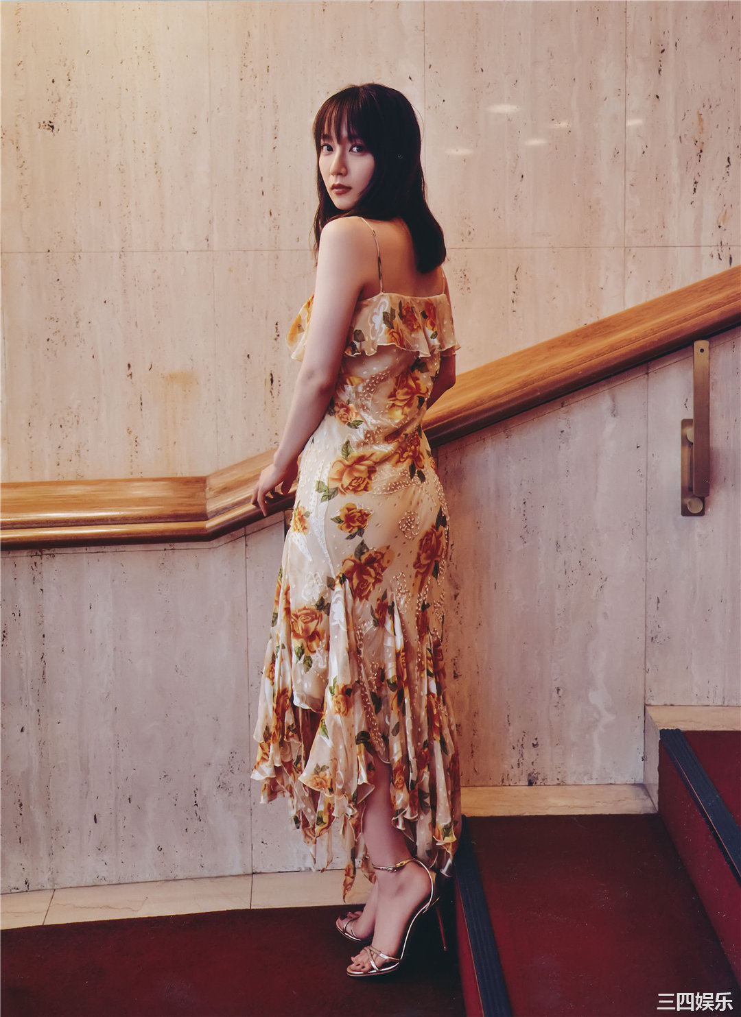 吉冈里帆写真集《里帆採取》高清全本