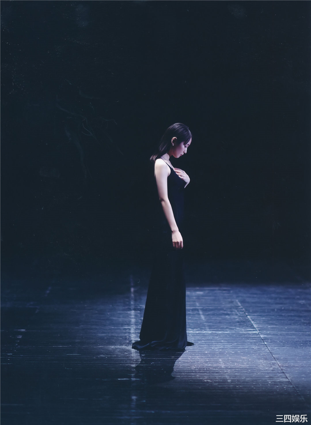 吉冈里帆写真集《里帆採取》高清全本