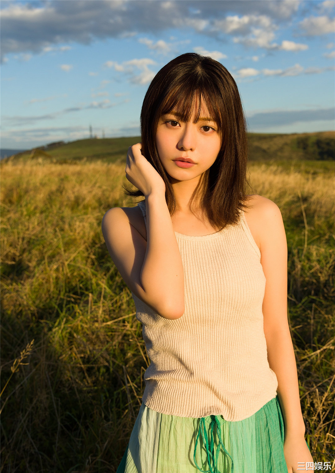 浅仓唯写真集《イツザイ。完全アナザーカットver.》高清全本