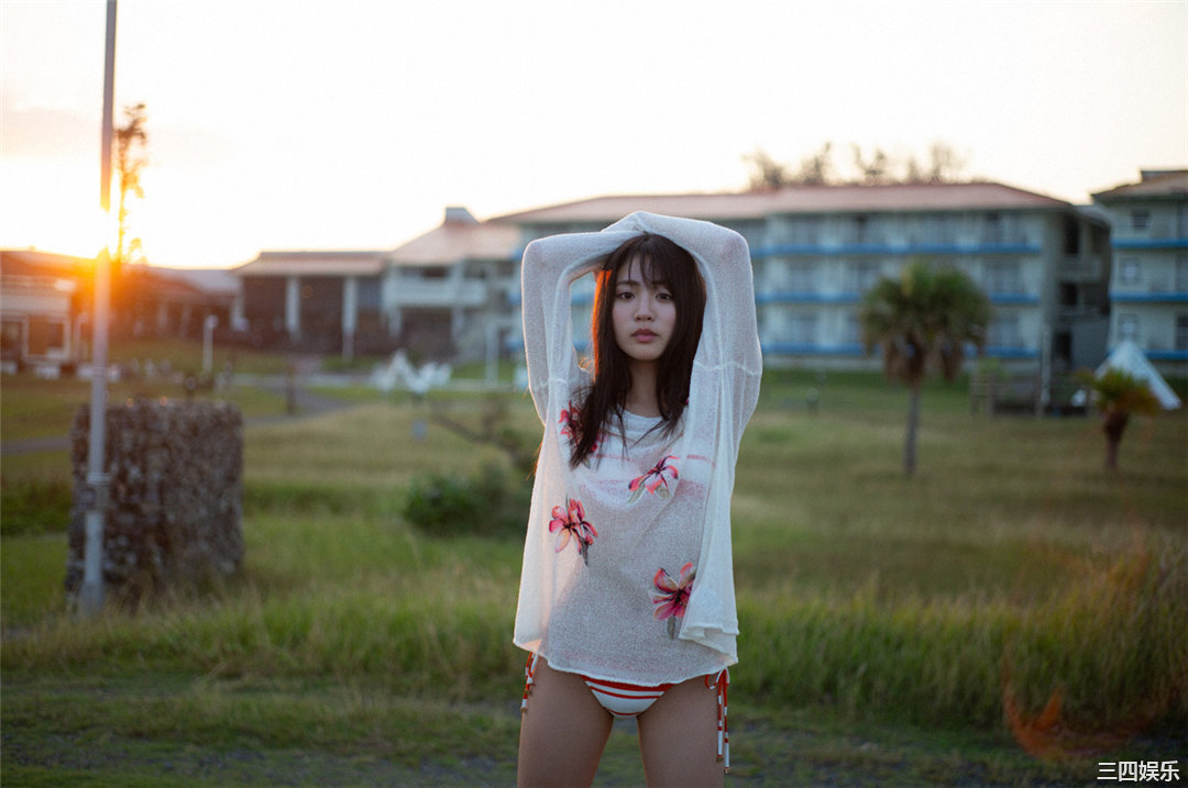 志田友美写真集《[WPB-net] Extra EX766 「—成熟—」》高清全本