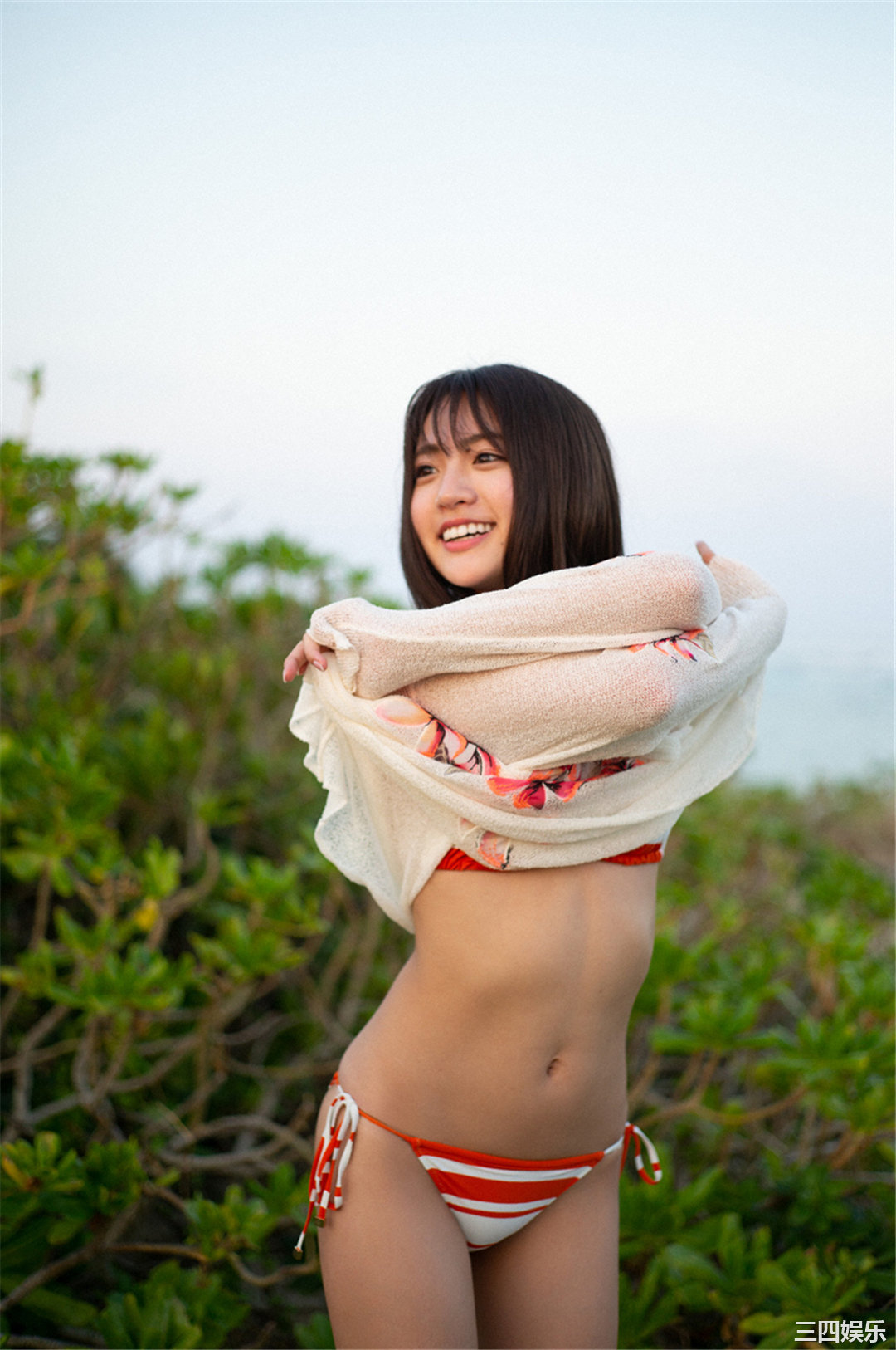 志田友美写真集《[WPB-net] Extra EX766 「—成熟—」》高清全本