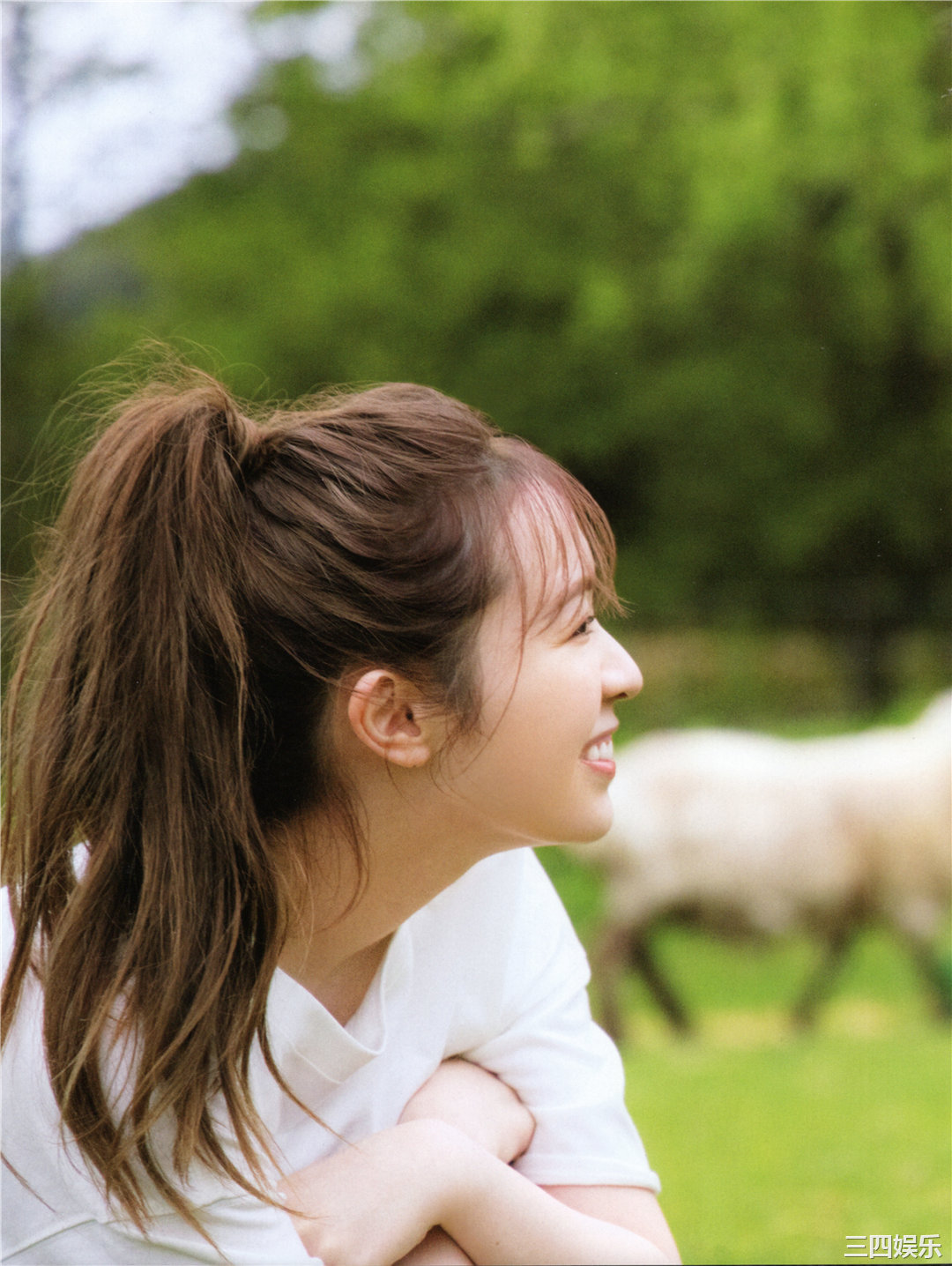 渡边米丽爱1ST写真集《消極的な華やかさ》高清全本