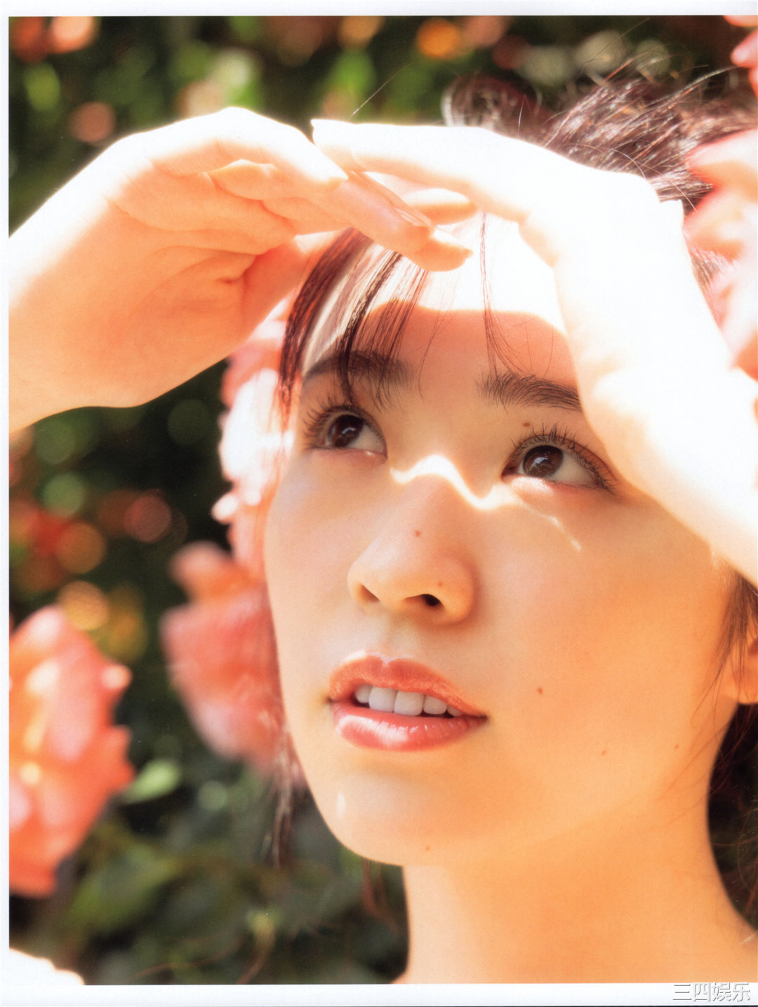 渡边米丽爱1ST写真集《消極的な華やかさ》高清全本