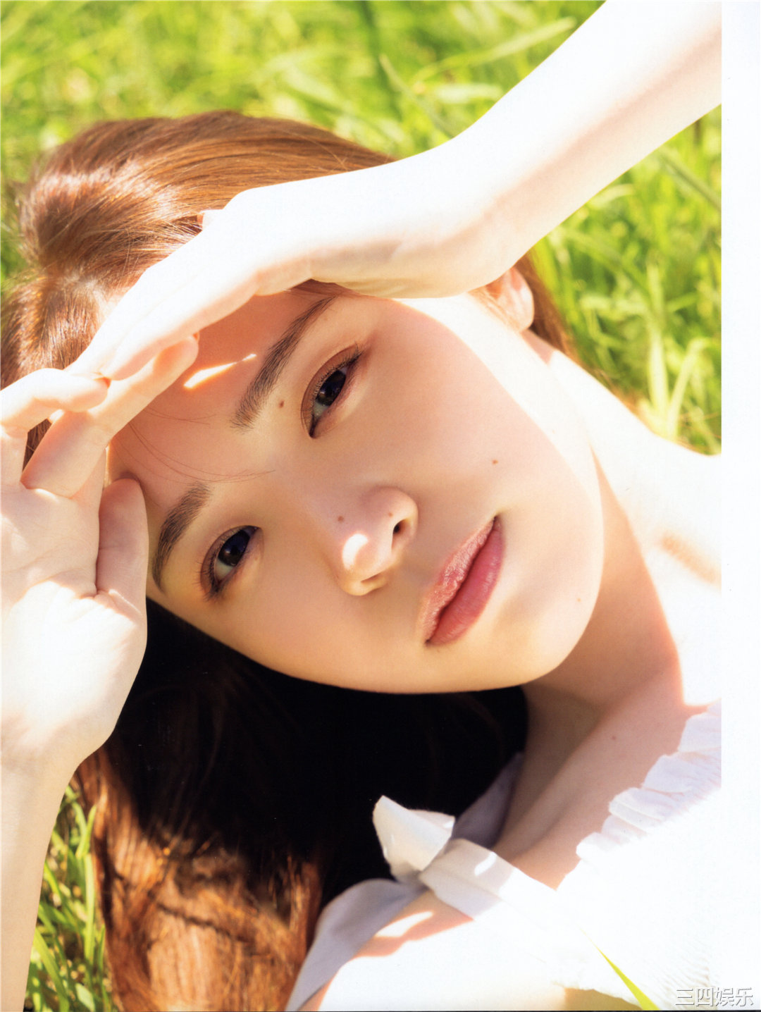 渡边米丽爱1ST写真集《消極的な華やかさ》高清全本