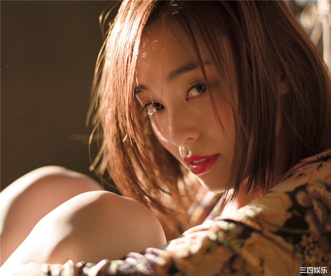 泷裕可里写真集《え!　私にグラビアのオファーですか？（笑）》高清全本