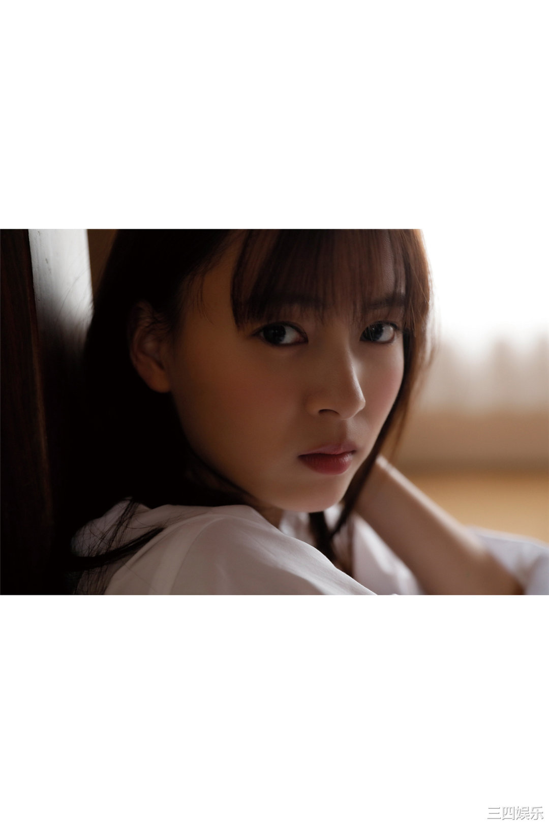 新条由芽写真集《キラめくヒロイン》高清全本