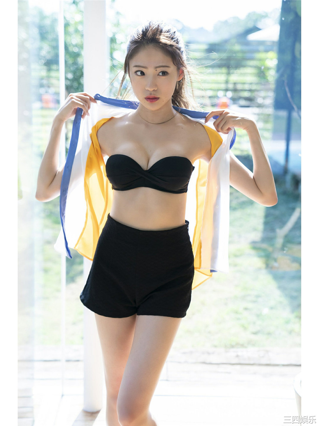 志田友美写真集《美脚天使は夢をみる》高清全本