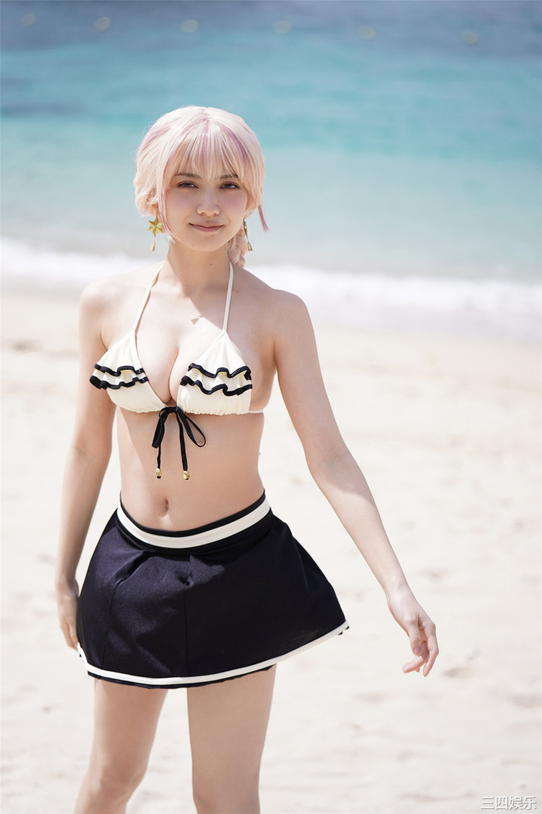 桃月梨子写真集《不器用な先輩。》高清全本