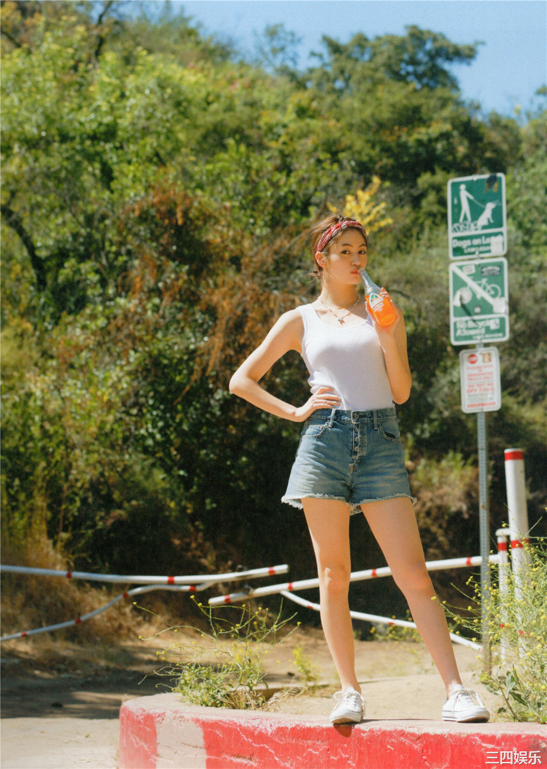 枫1ST写真集《ねぇ、聞いて! !》高清全本