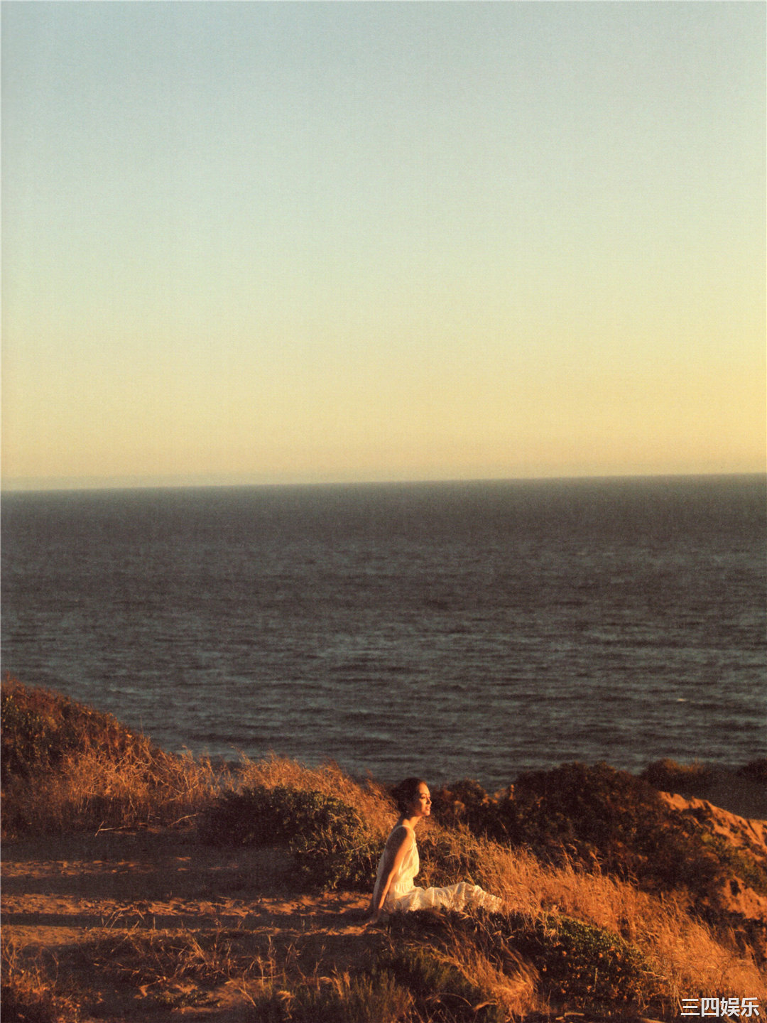 枫1ST写真集《ねぇ、聞いて! !》高清全本