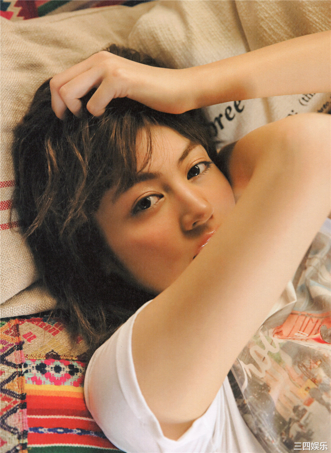 枫1ST写真集《ねぇ、聞いて! !》高清全本