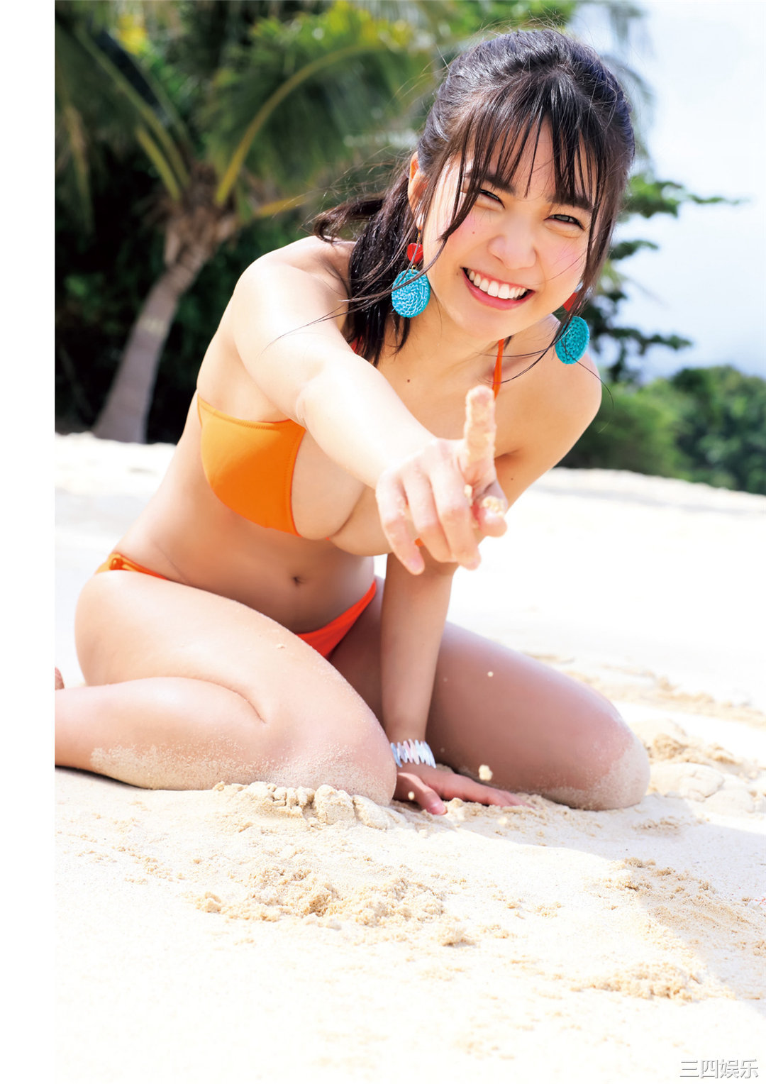 天羽希纯1ST写真集《A…？》高清全本