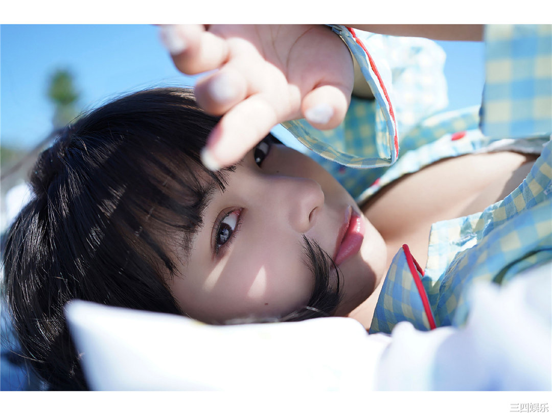 宫崎あみさ写真集《SLEEPING GIRL ～眠れる海の美少女～》高清全本