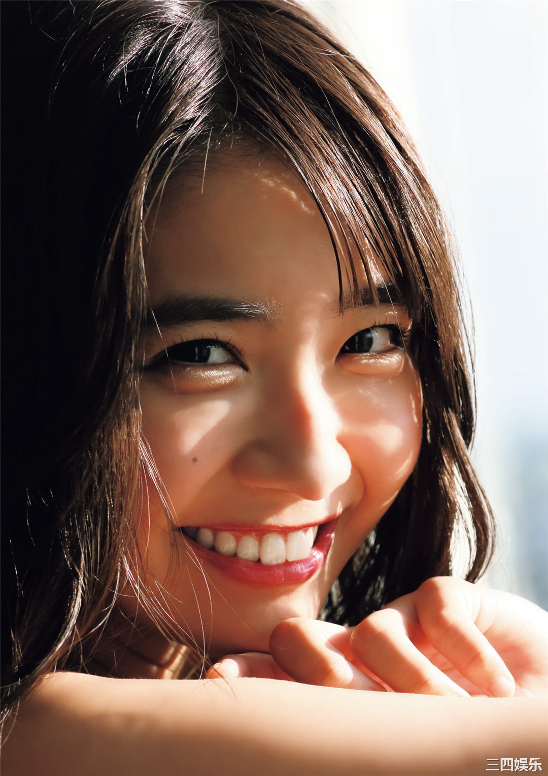 天羽希纯1ST写真集《A…？》高清全本