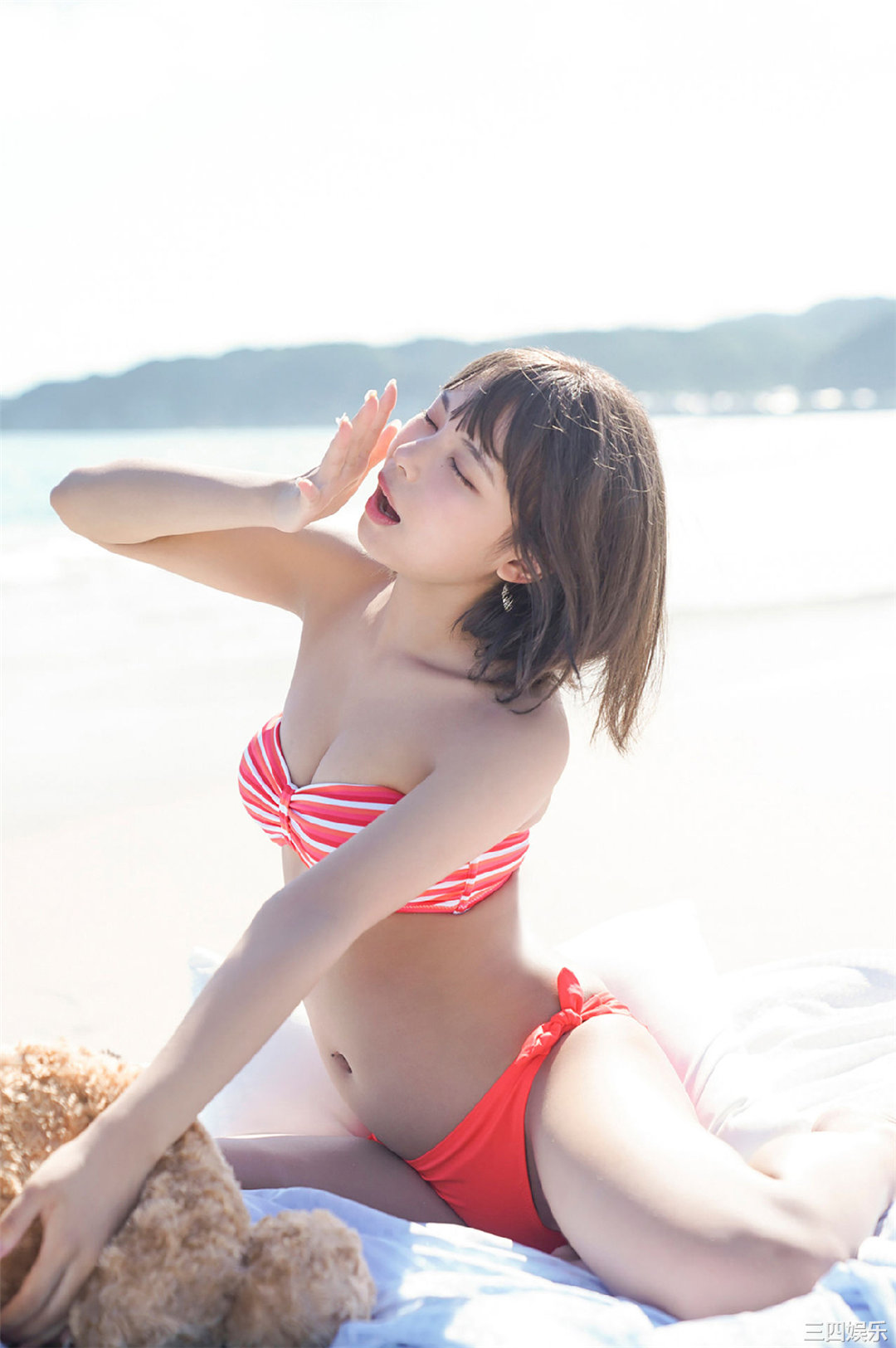 宫崎あみさ写真集《SLEEPING GIRL ～眠れる海の美少女～》高清全本