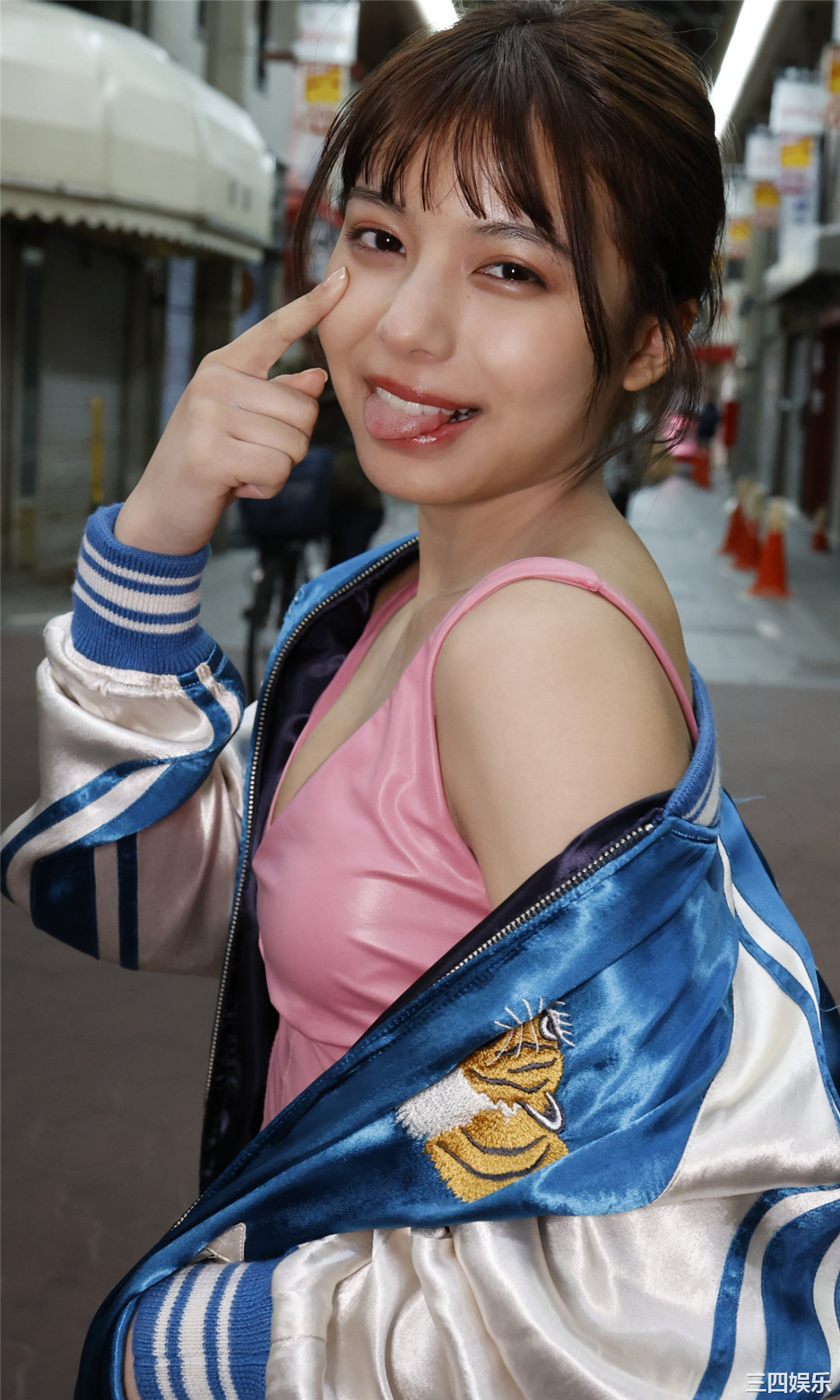 宫崎あみさ写真集《NEOカワイイ。》高清全本