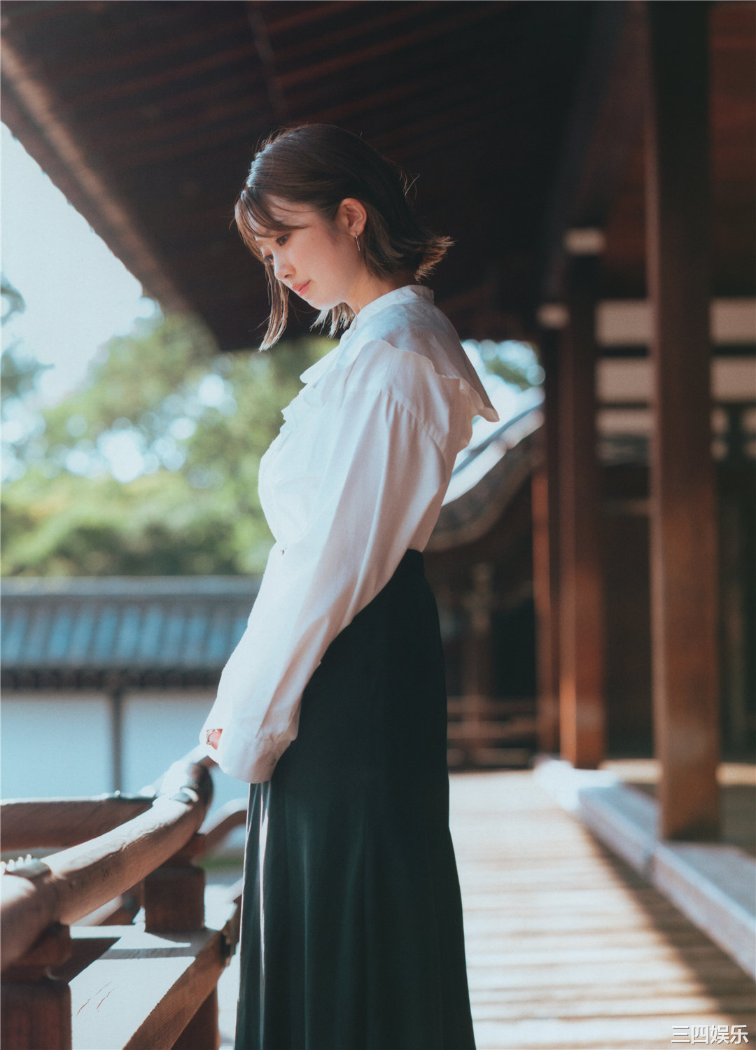 樋口日奈1ST写真集《恋人のように》高清全本