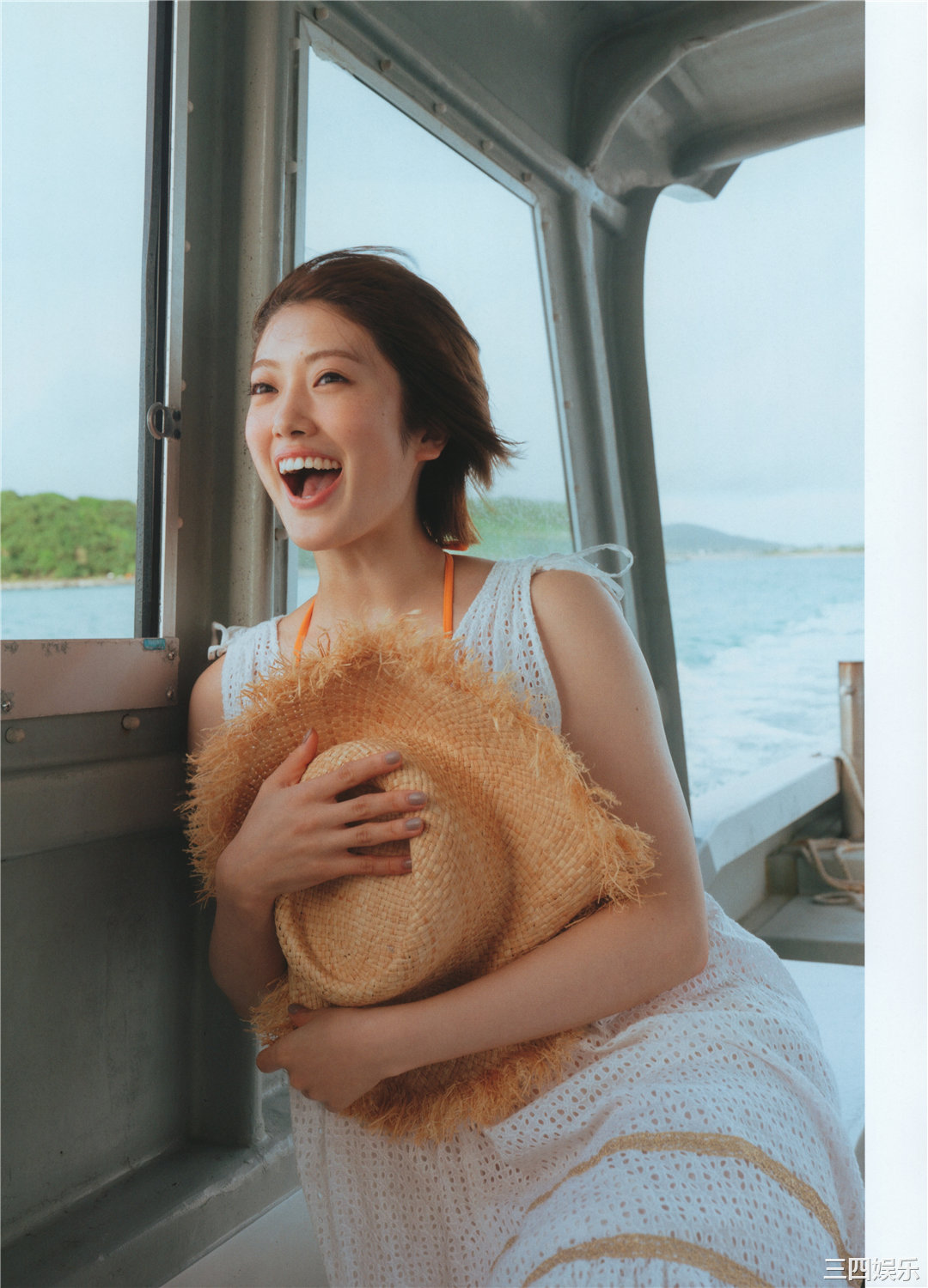 樋口日奈1ST写真集《恋人のように》高清全本