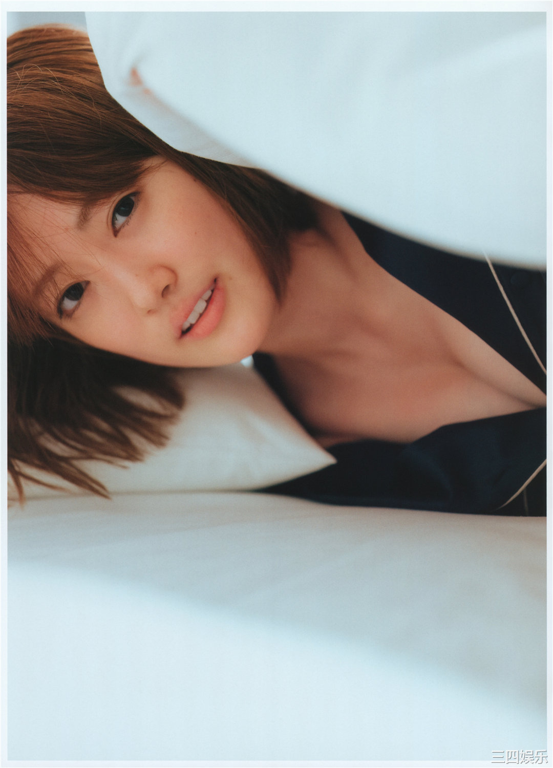 樋口日奈1ST写真集《恋人のように》高清全本