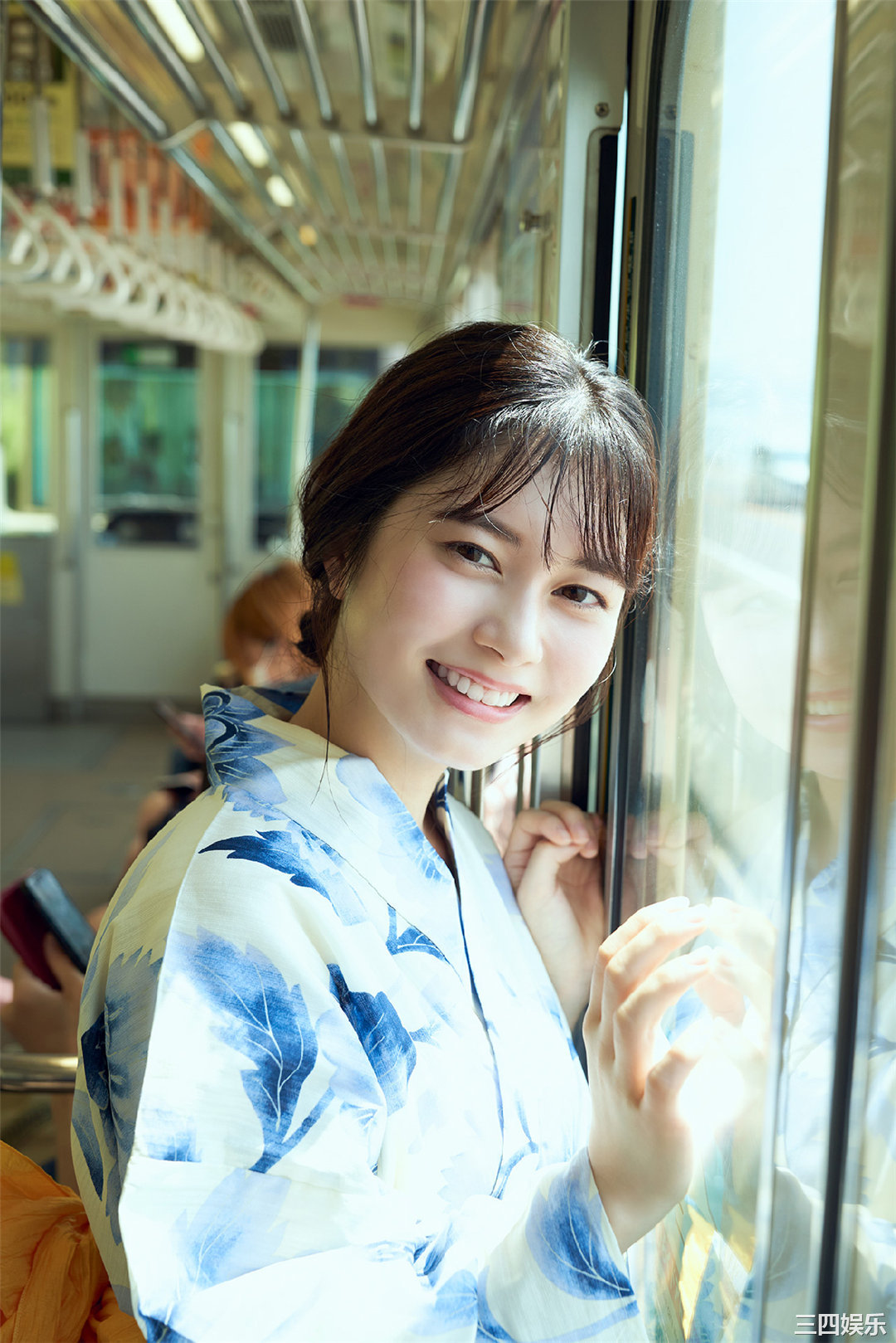 大久保樱子写真集《きらめき、ゆらめく。》高清全本