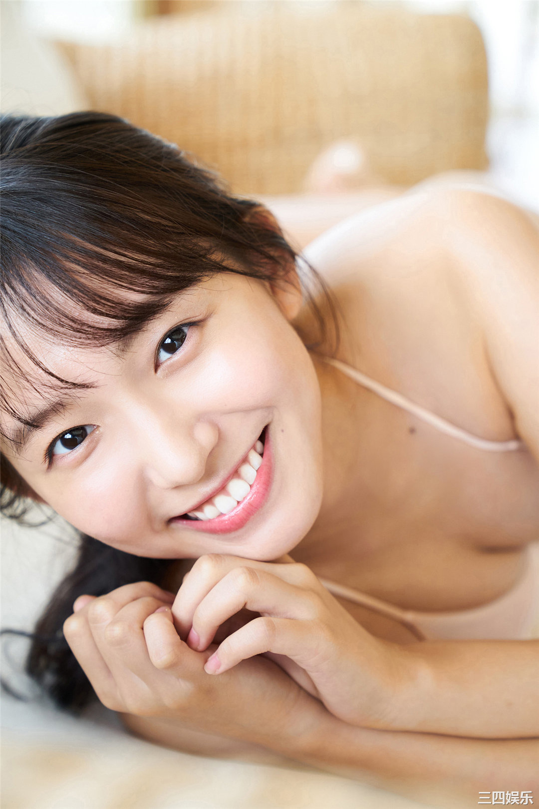 志田音音写真集《ヤンマガアザーっす！》高清全本