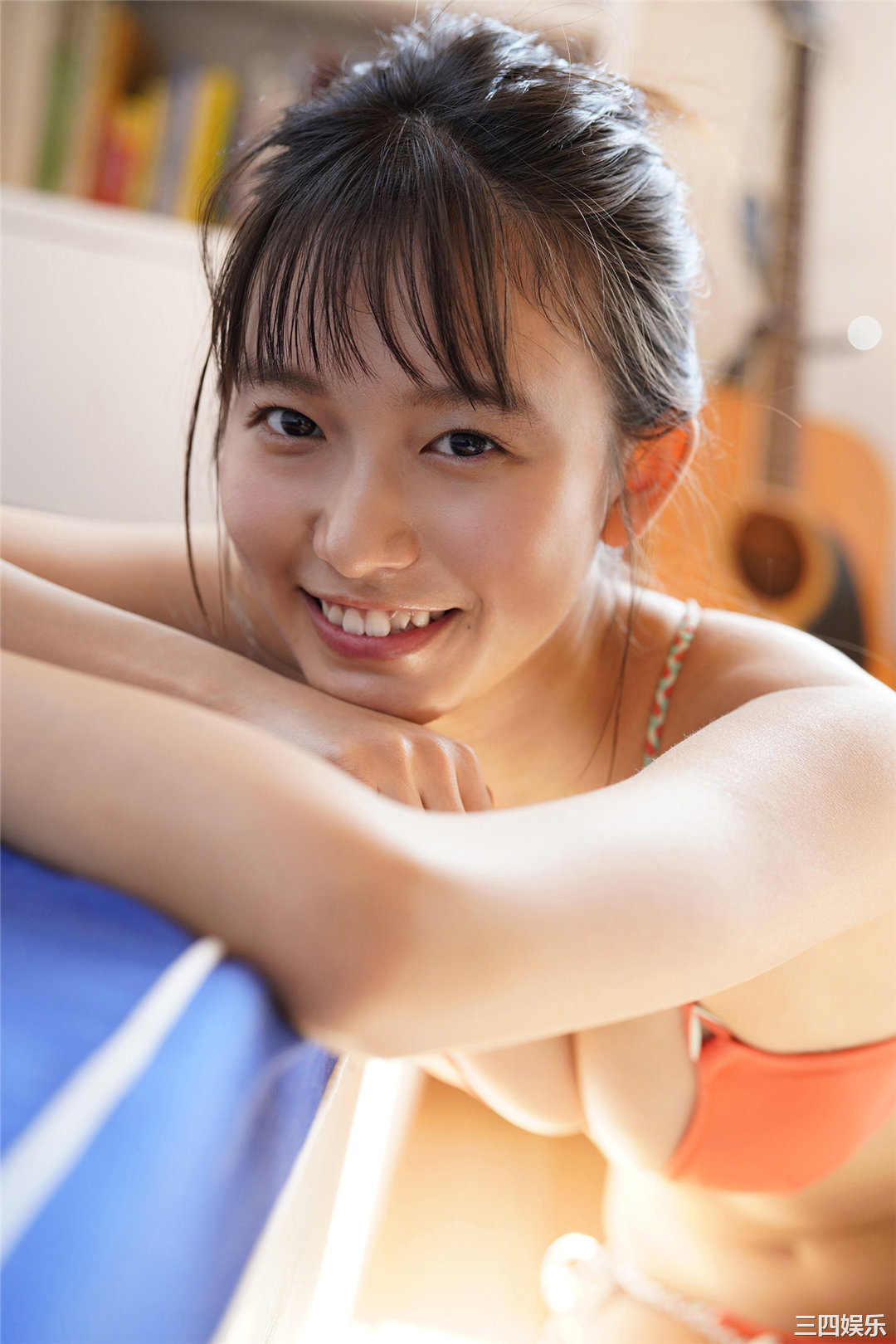 志田音音写真集《癒やしの純潔ビキニ》高清全本