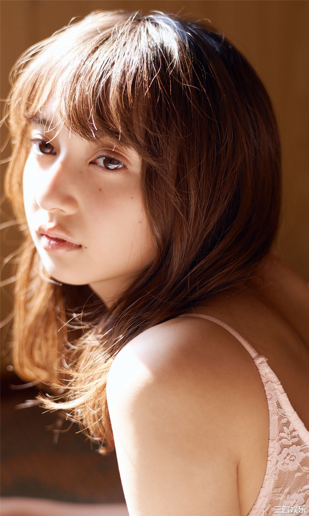 小宫有纱写真集《超える。》高清全本