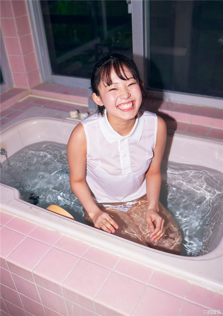 花咲ひより1ST写真集《Metamorphose》高清全本