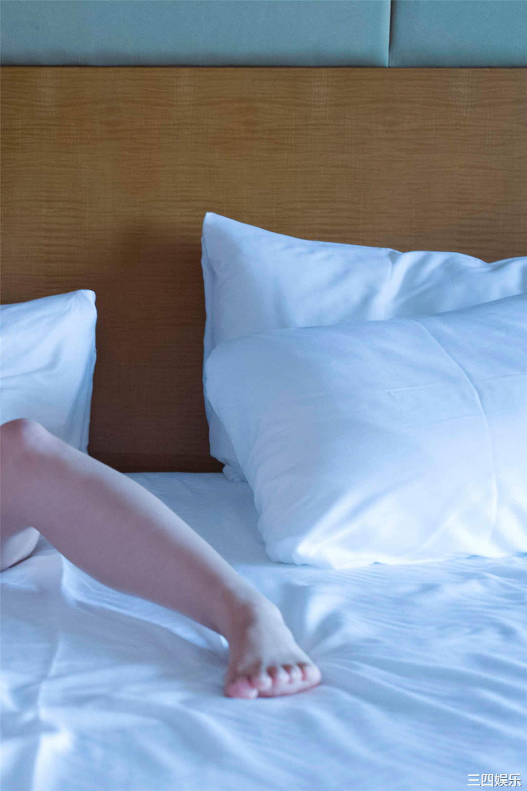 仲村美海写真集《艶めくお姉さん》高清全本