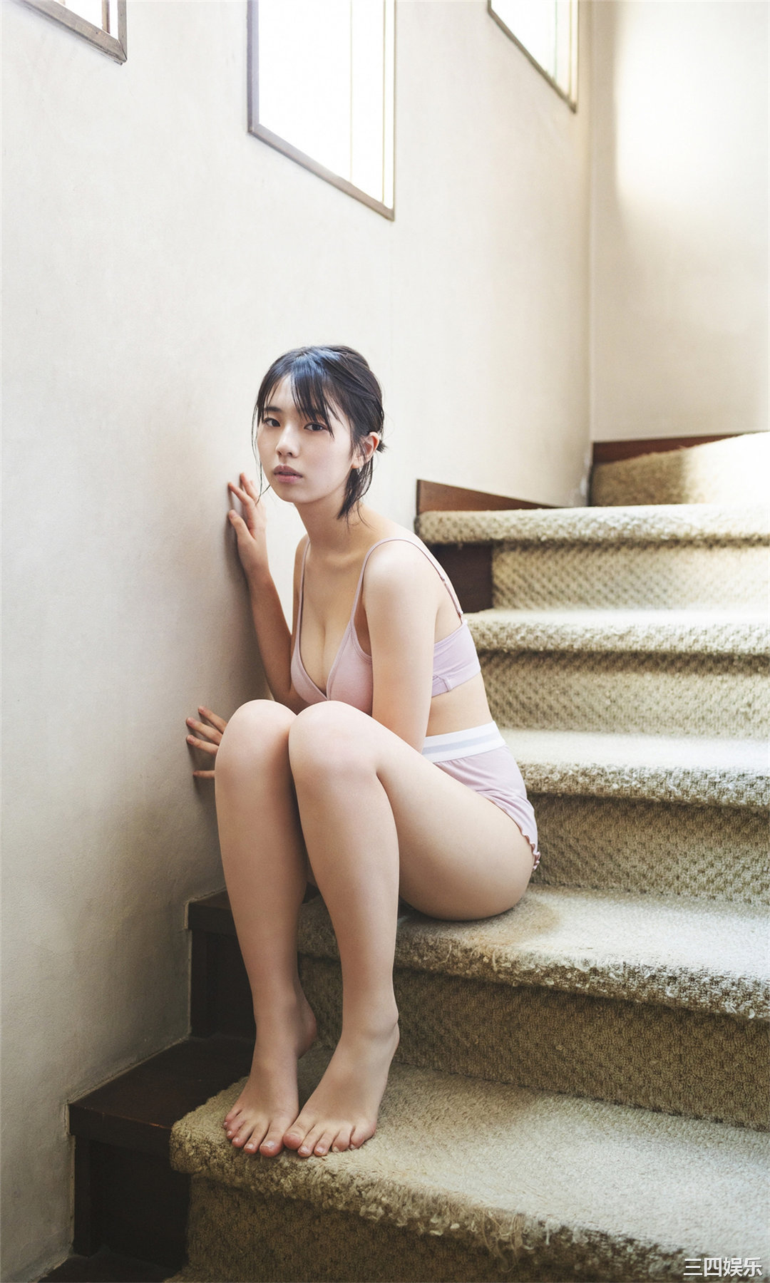 菊地姫奈写真集《春めく、ほのめく》高清全本