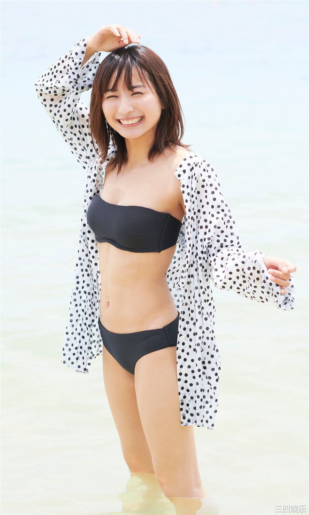 龙梦柔写真集《『中国のシンデレラ』、衝撃の初登場！》高清全本