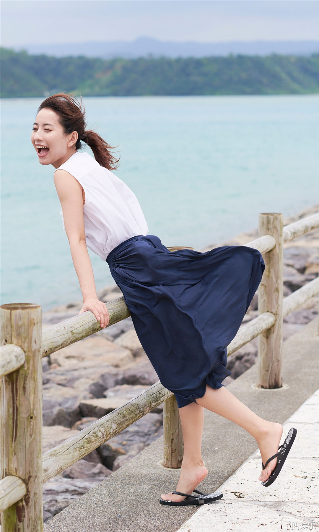 龙梦柔写真集《『中国のシンデレラ』、衝撃の初登場！》高清全本