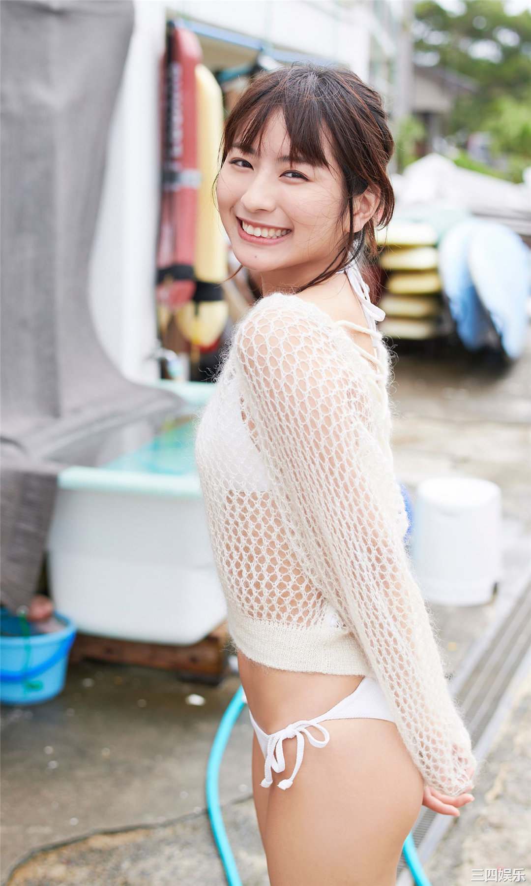 龙梦柔写真集《『中国のシンデレラ』、衝撃の初登場！》高清全本